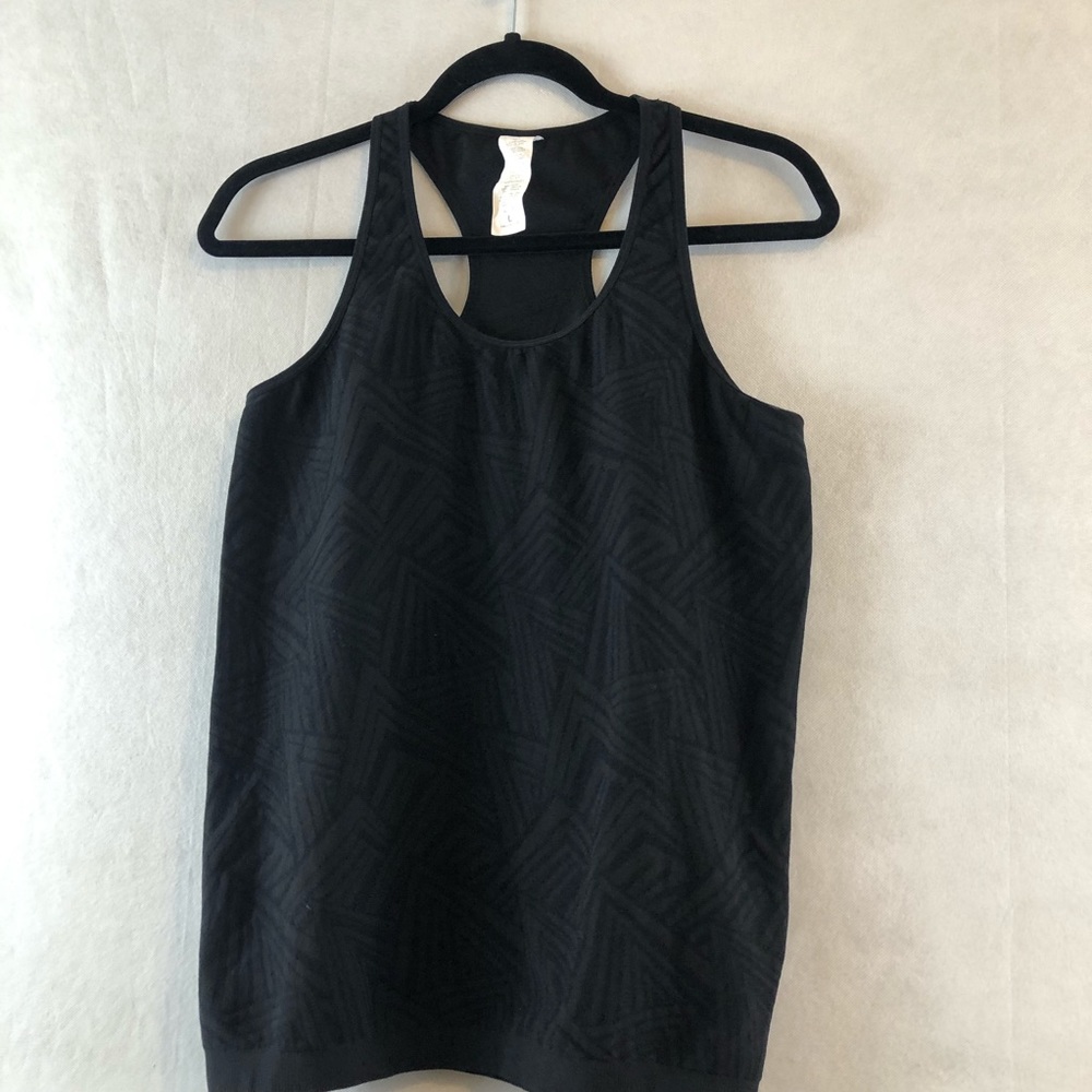 Fabletics Black Activewear Top large symmetric print racer back gently used